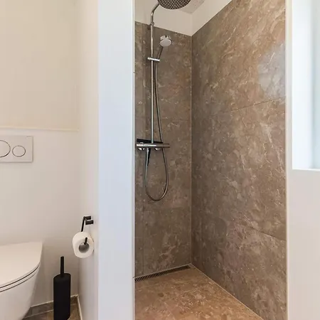 Luxury Retreat In Prázdninový dům Løkken